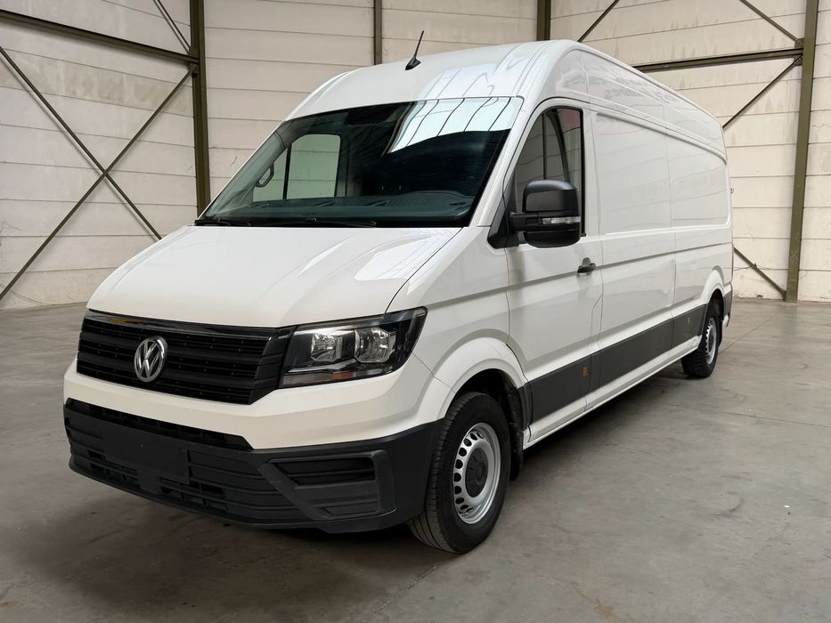 VW Crafter L4H3 140 HP