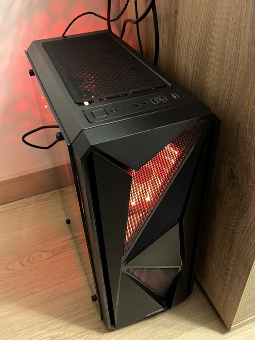 Komputer stacjonarny – i5/Xeon + GTX 1050 Ti + 16 GB RAM + SSD + 1 TB