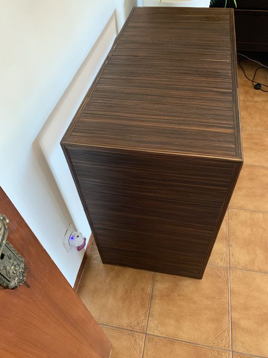 Consola ou movel de apoio