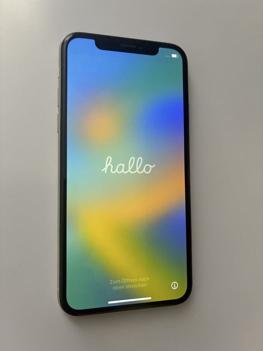 Смартфон iPhone X, память 256 Gb