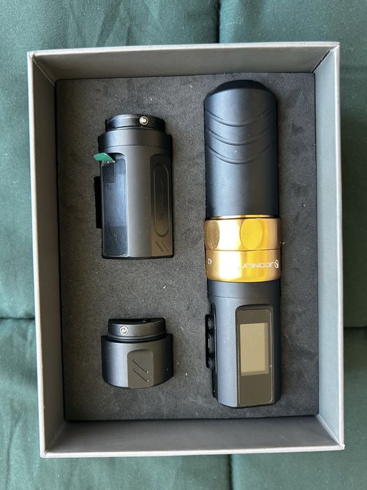 Maquina de tatto Pen 2 baterias, Seminova  usado pouquissimas vezes.