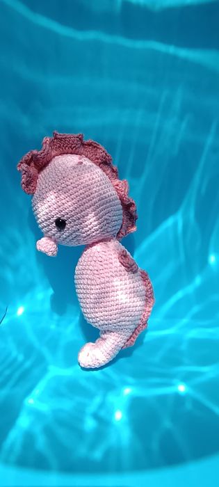 Amigurumi cavalo marinho feito 100% à mão