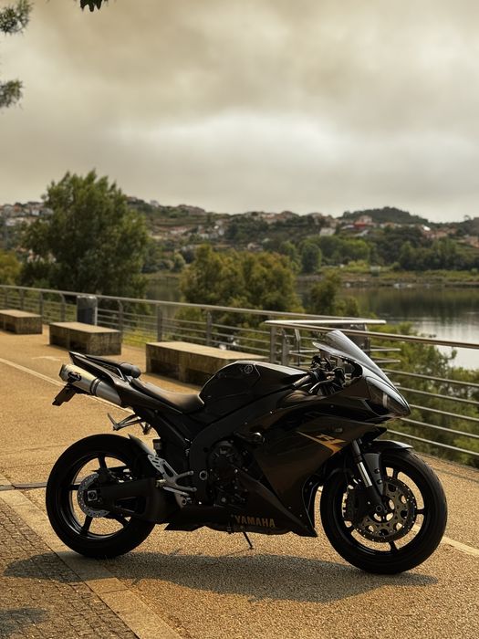 Yamaha R1