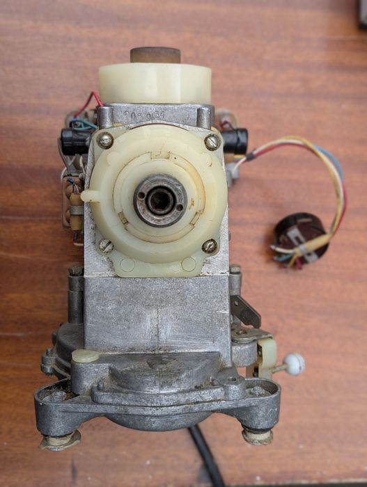 Привід кухонного комбайна мрія 2 без пластикового корпусу, як на фото