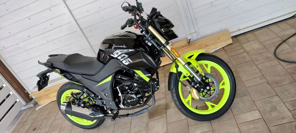 Motorower JUNAK 906