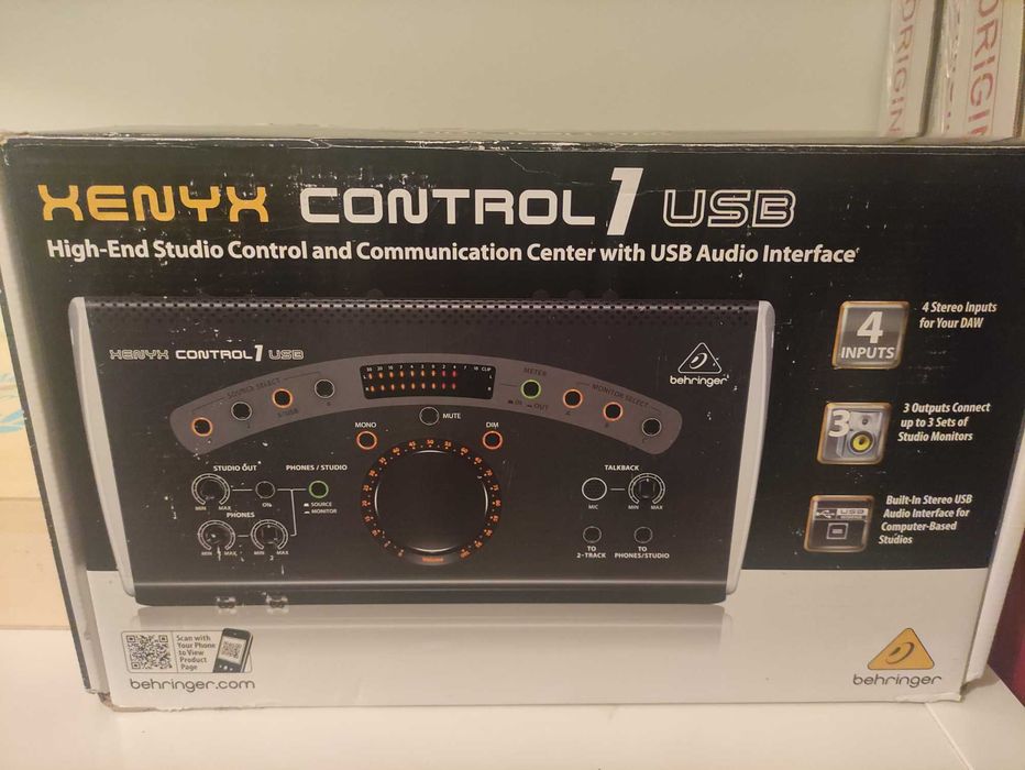 Mesa de som Behringer429046081037936642