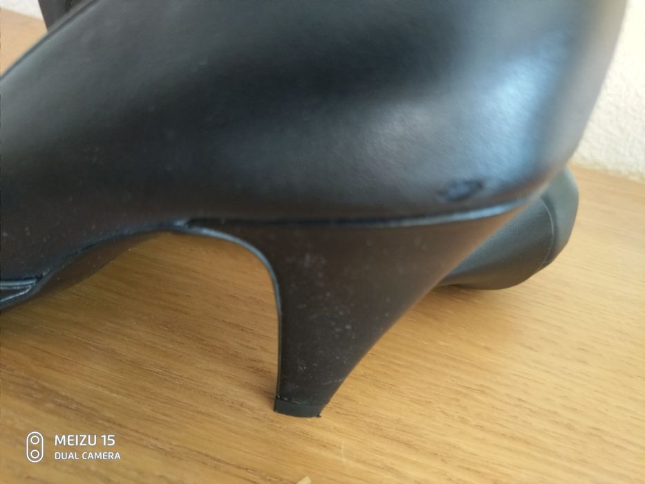 Sapatos sra antiderrapante 37.5