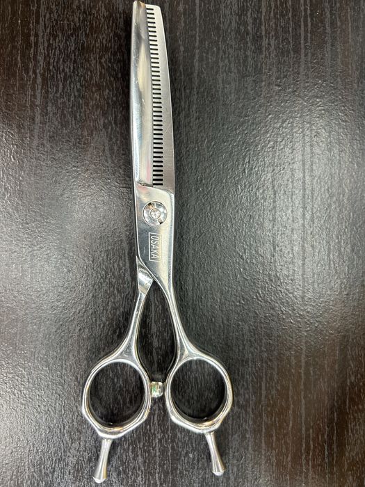 Tesoura de Desbaste Osaka ( Aço japonês)  Tesoura de Barbeiro