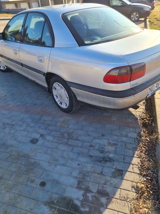 Opel Omega 2.5v6 Benzynka