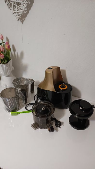 Sokowirówka wolnoobrotowa Stella