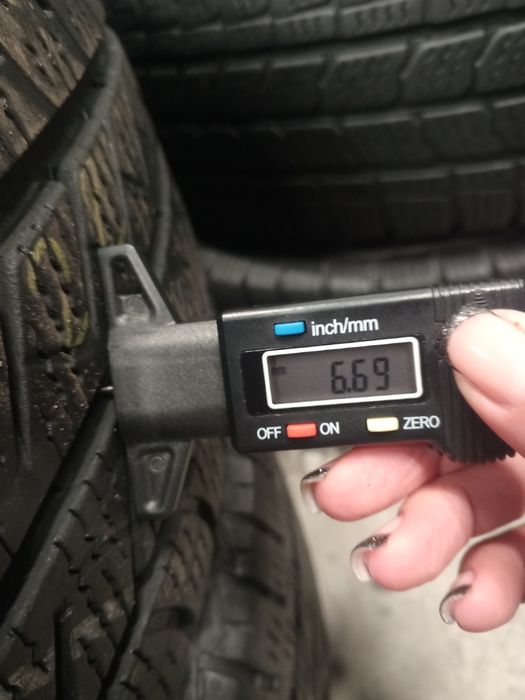 215 65 R15C GOODYEAR Vector 4 Seasons Cargo, цешка, Всесезонні шини