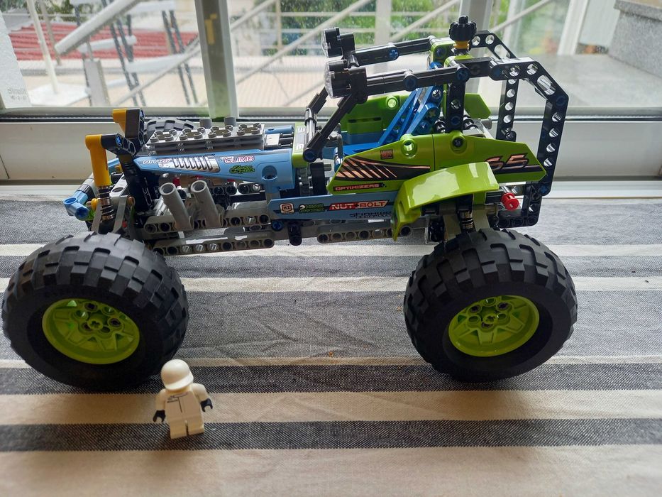 LEGO Technic 42037 Formula Off-Roader