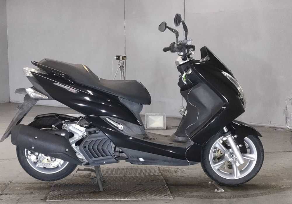 Максі-Скутер Yamaha Majesty 155 S SG28J Без пробігу по Україні Артмото Кременчук Київська 66