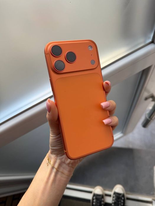 Apple iPhone 17 Pro  Max 256Gb. ( Cosmic Orange )
