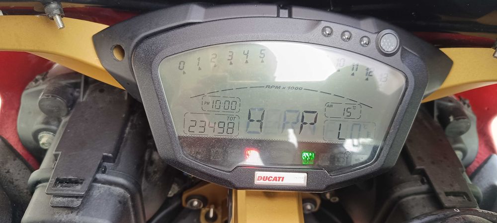 Ducati 848 Ler Descrição