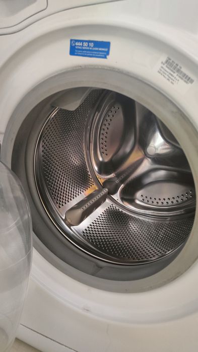 Pralka   Hotpoint Ariston Whirlpool na części