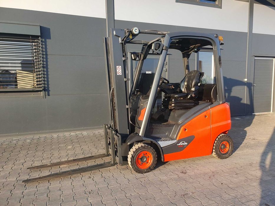 Wózek widłowy LINDE H16T 2017 Triplex wolny skok ,14tys h H14 H18 H20