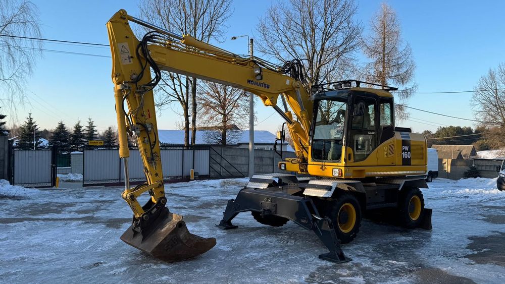 Komatsu PW 160  Komatsu PW 160 Koparka kołowa PW160