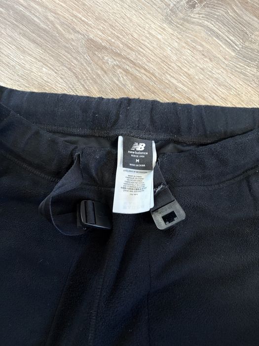 Штани флісові New Balance Sport Style Micro Fleece