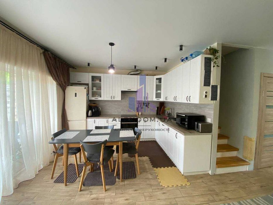 Продаж 3к Таунхаус 98м2,с. Білогородка вул. Ярова 15В  ЖК Whitehall