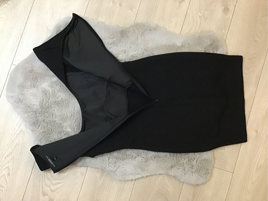 Guess sukienka damska S mała czarna dopasowana elegancka 36