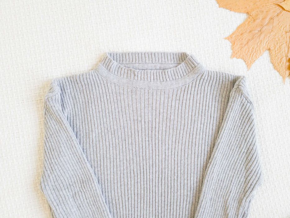 Szary półgolf sweter sweterek damski dopasowany prosty wiosenny