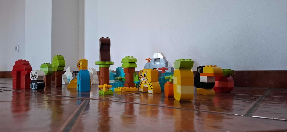 LEGO DUPLO 10934 – Animais do Mundo (completo exceto 1 peça)