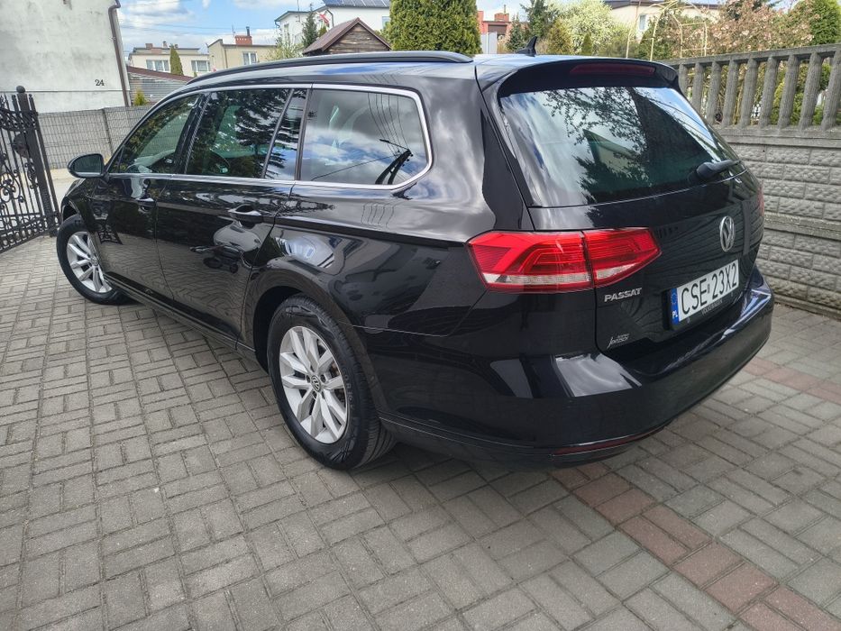 Vw Passat B8 2,0 TDI DSG 177Tys km/LED/ Climatronic/Tempomat/