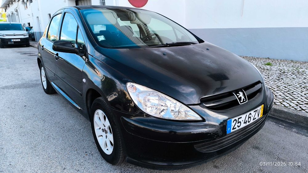 Peugeot 307 1.4 16V AC em muito bom estado geral