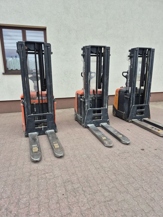 TOYOTA BT 7SLL16 – 2009 ROK – TRIPLEX – 1600 KG – 4400 MM