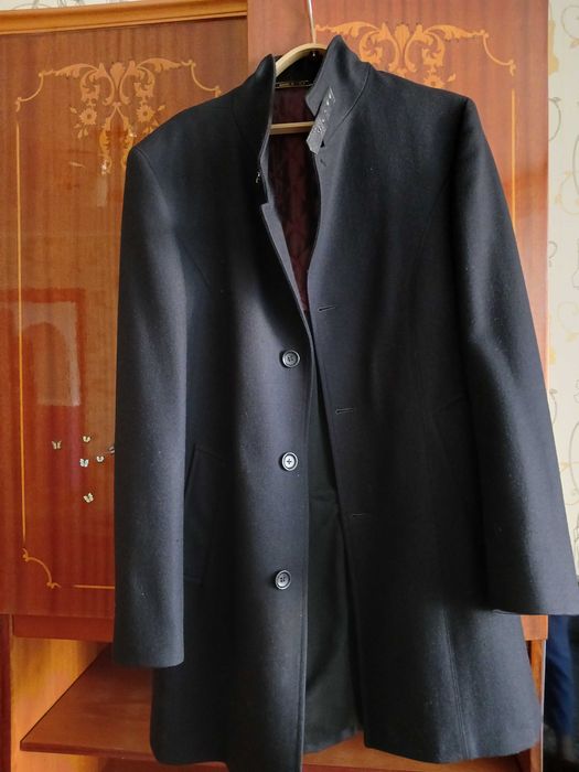 Пальто/тренч/ молодіжне, фірмове, весіннє.