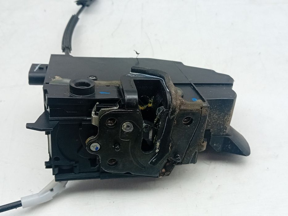 Fechadura / fecho porta frente direito PEUGEOT 308 II