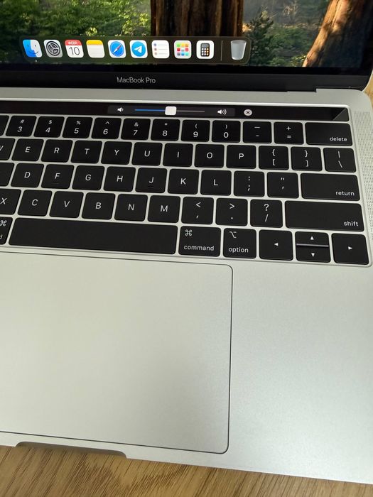MacBook Pro 13” 2018 (i5, 8Gb, 256Gb) Акумулятор 1 цикл