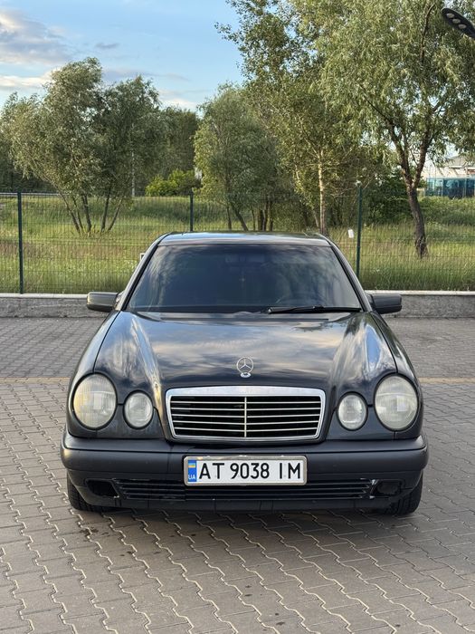 Mercedes E210 еlegance