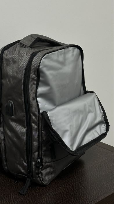 Mochila de viagem (nova)