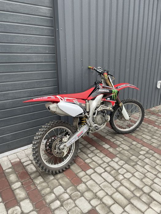Honda CRF 450.