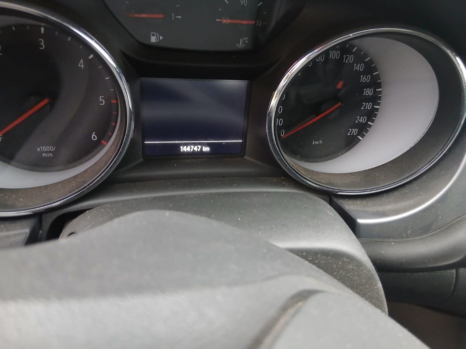 Astra z Niemiec kombi diesel