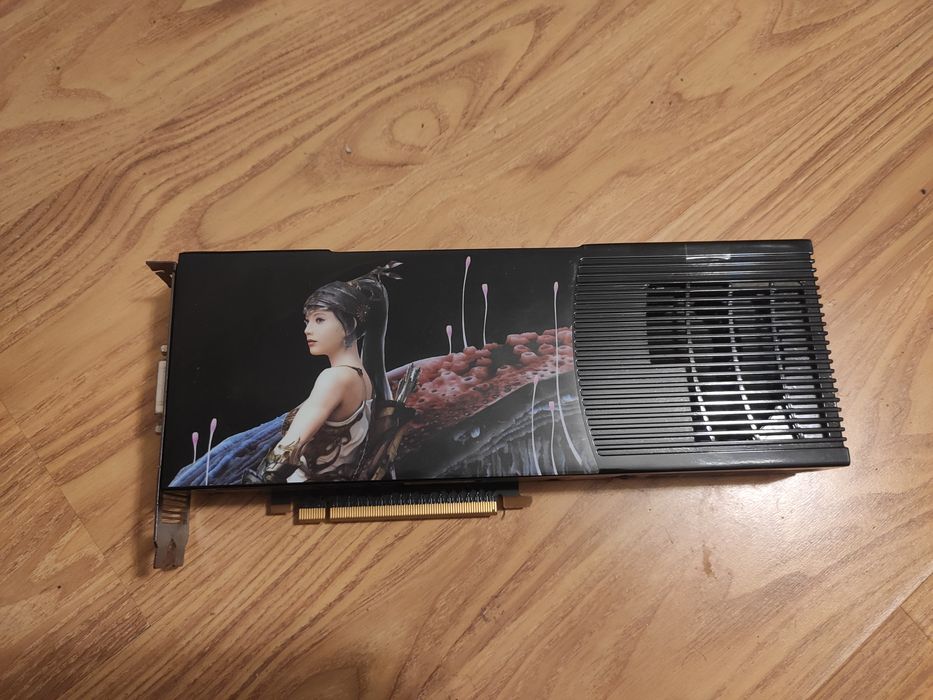 Asus GeForce 9800 GX2