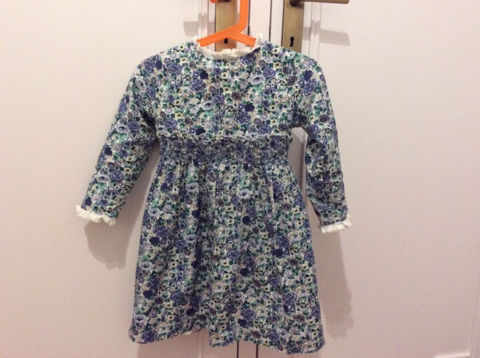 Vestido (4A e 8A), bolero e collants