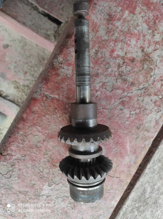 Продам редуктор вихрь 30