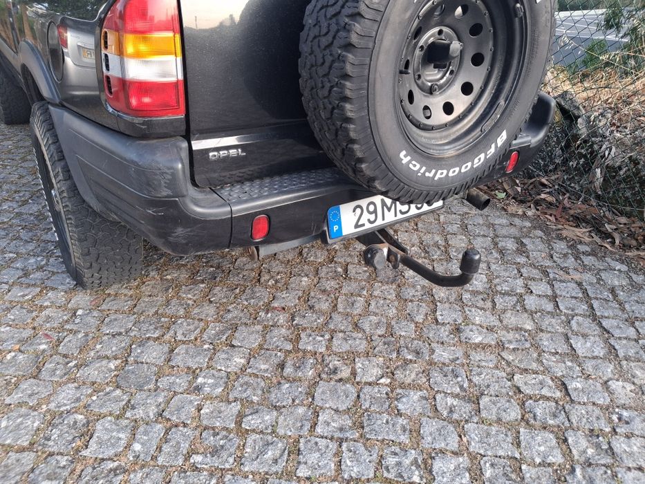 Opel Frontera 2.2