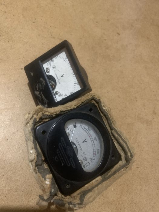 Вольтметр  СССР.
