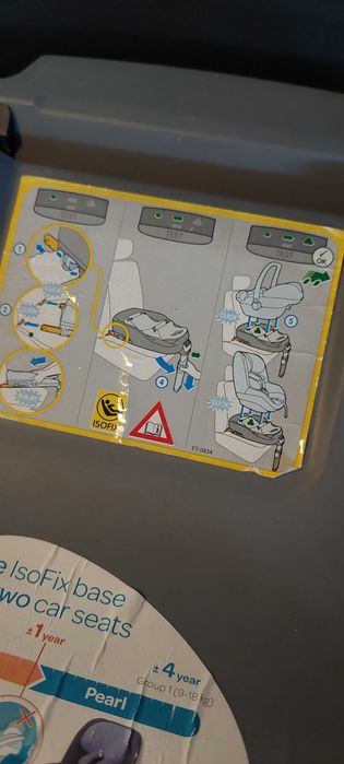 Cadeira Maxi Cosi Pearl + Base ISOFIX Family Fix