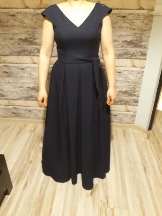 Sukienka długa granatowa r.38 elegancka