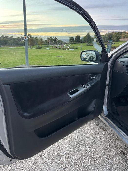 Toyota Corolla 2.0 D4D 5 Lugares