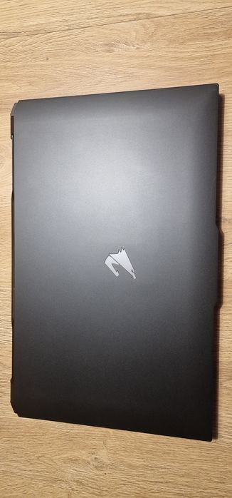 Laptop Gigabyte Aorus 7 9KF