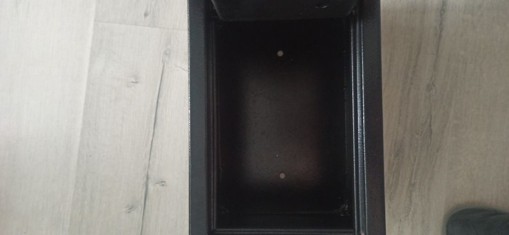 Сейф пистолетный кодовый