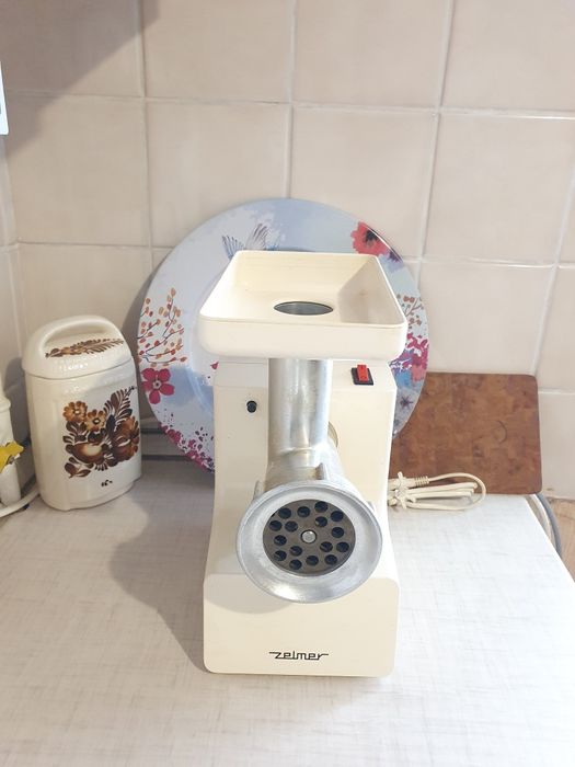 Мясорубка Zelmer
