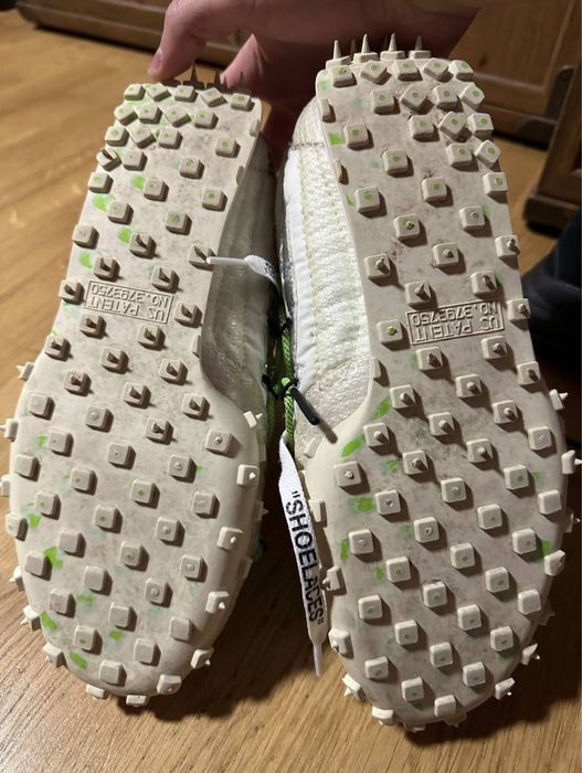 Кросівки off white