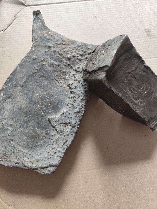 Продам  олово 180грн.- 100гр.